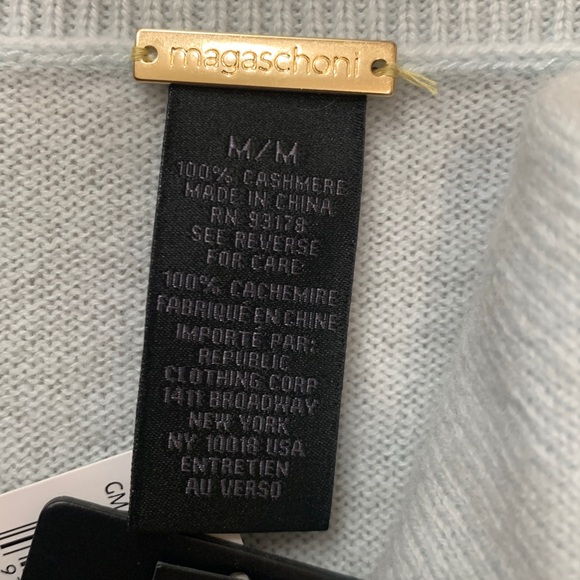 $225 Brand New 100% cashmere Magaschoni - Picture 6 of 7